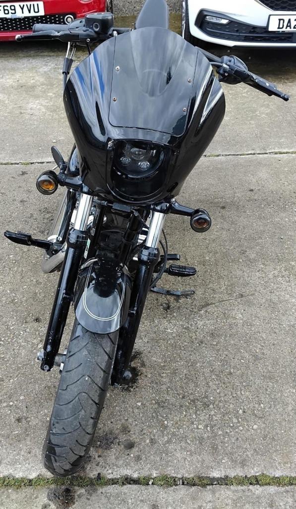 2016 16 HARLEY DAVIDSON XL 1200 T SUPERLOW SPORTSTER 15 XL1200 XL1200T BLACK