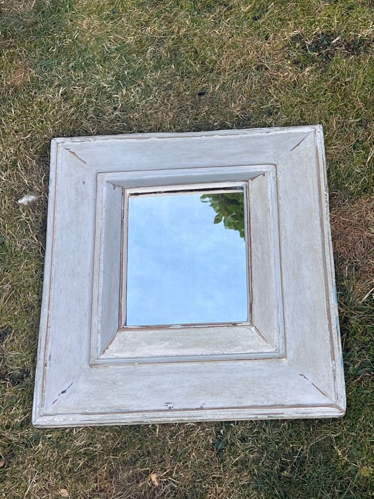GREY HAND PAINTED SHABBY CHIC RUSTIC COTTAGE CHUNKY WOODEN FRAMED MIRROR 
