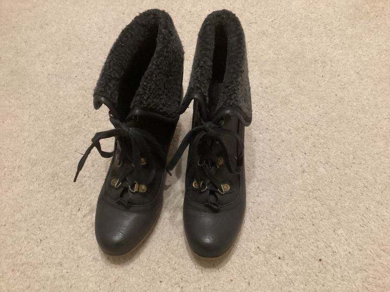 Ladies Black Heeled Ankle Boots with Fur Trim - Size 6