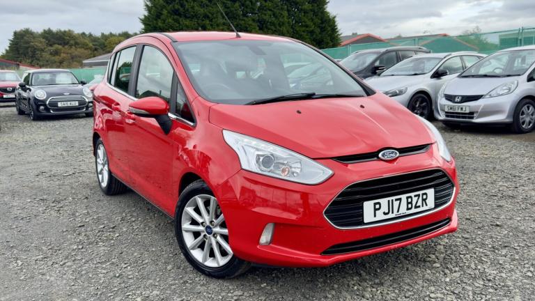 FORD B-MAX 1.6 Titanium Navigator 2017