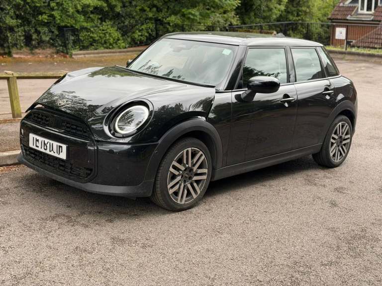 2025 MINI Cooper 1.5 C Classic 5dr Auto *DAMAGED SALVAGE* HATCHBACK Petrol Automatic