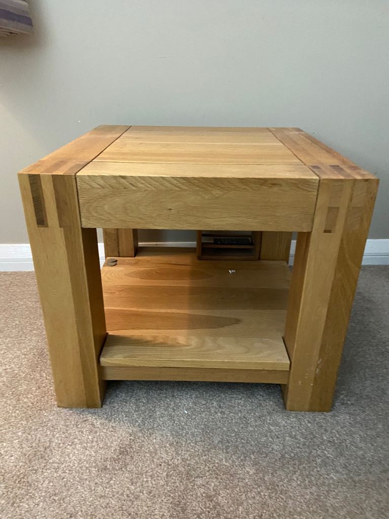Solid Wood Coffee Table with Shelf – Good Condition