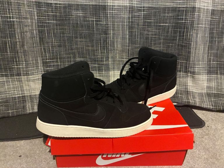 Nike Ebernon men’s boots 