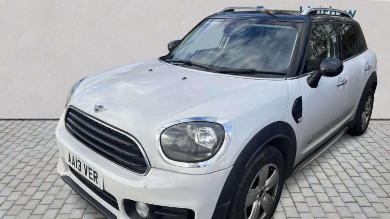 2018 MINI Countryman 2.0 Cooper D 5dr [Chili/Nav+ Pack] Hatchback Diesel Manual