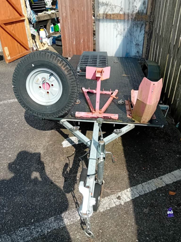Motorbike trailer
