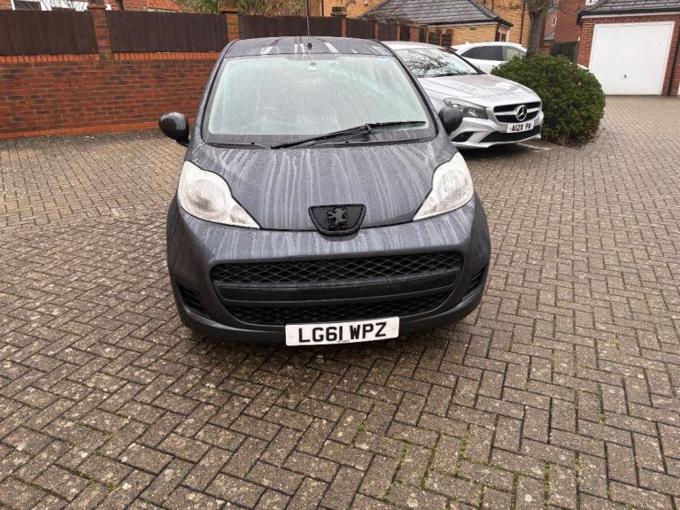 Peugeot 107 – 1.0 Petrol £20 tax