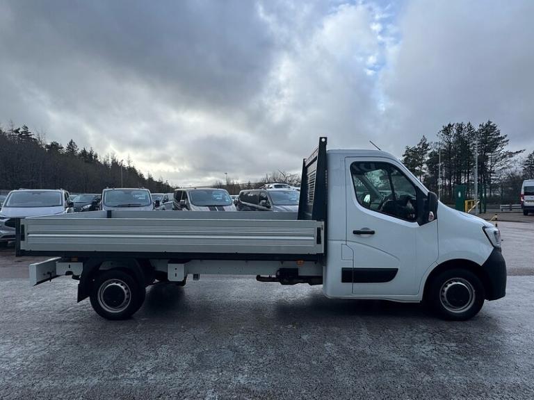 2023 Renault Master Dropside dCi ENERGY 35 Business 2.3 145 PS FWD LWB Euro 6 with 2 Keys, 6 Sp D...