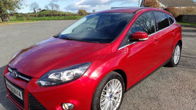 *!*54000 GENUINE MILES*!* 2012 Ford Focus 1.6 ZETEC **MOT 11 OCT 26** JUST VALETED NEW TIMING BELT