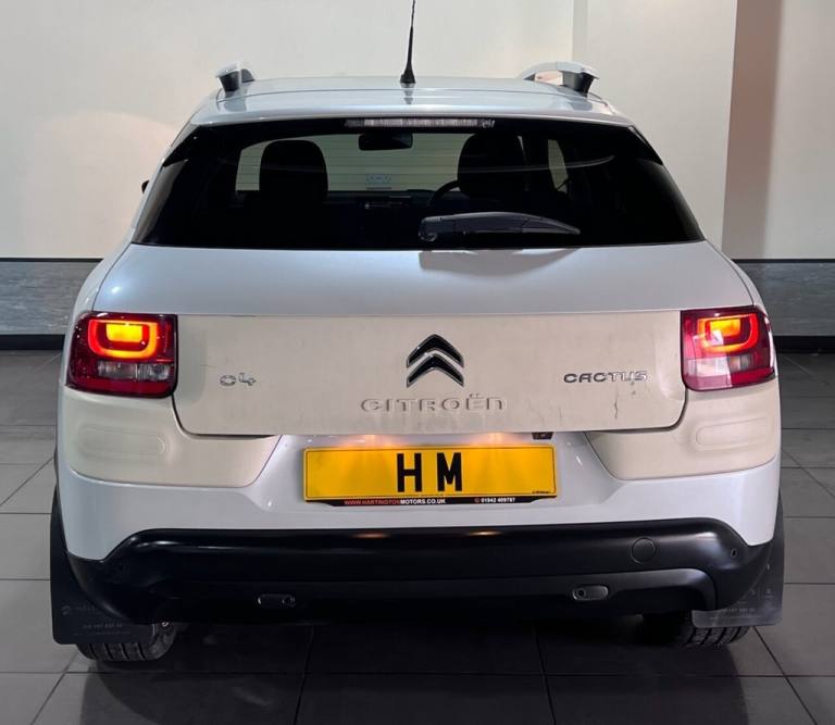 2018 Citroen C4 Cactus 1.6 BlueHDi W Hatchback 5dr Diesel Manual Euro 6 (100 ps) Hatchback Diesel...