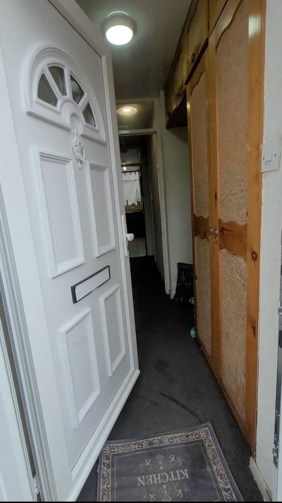 3-BEDROOM HOUSE IN BARKING/DAGENHAM 