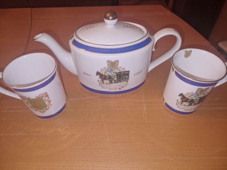 Ringtons centenary tea pot and cups