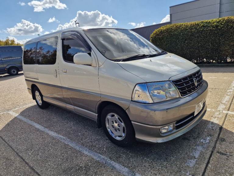 Toyota, 2002, 3370 (cc)