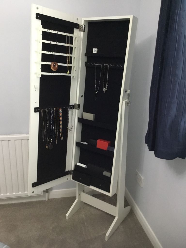 MIRROR JEWELLERY CABINET