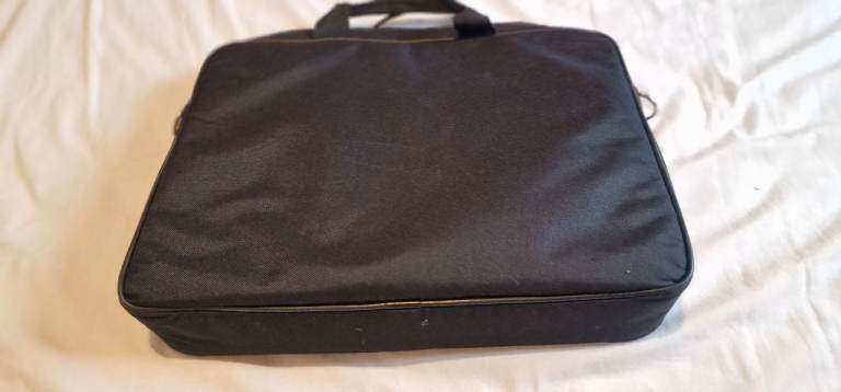 LAPTOP BAG UP TO 17 INCH SCREEN