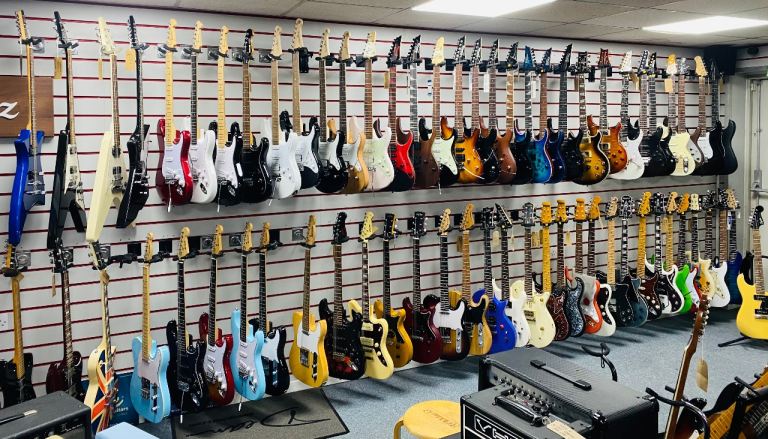 Guitar for sale used 