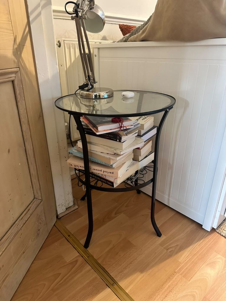Round Glass Top Side Table – Black Metal Frame