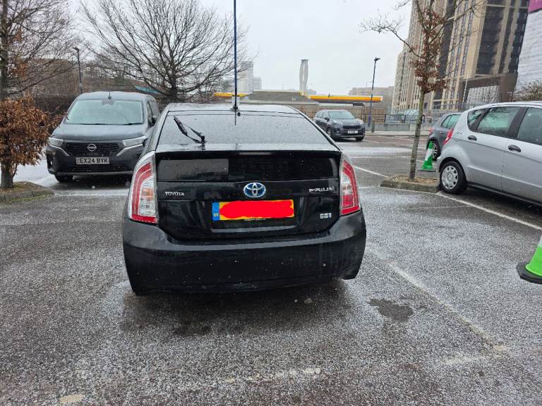 Toyota, PRIUS, Hatchback, 2015, Other, 1798 (cc), 5 doors 1