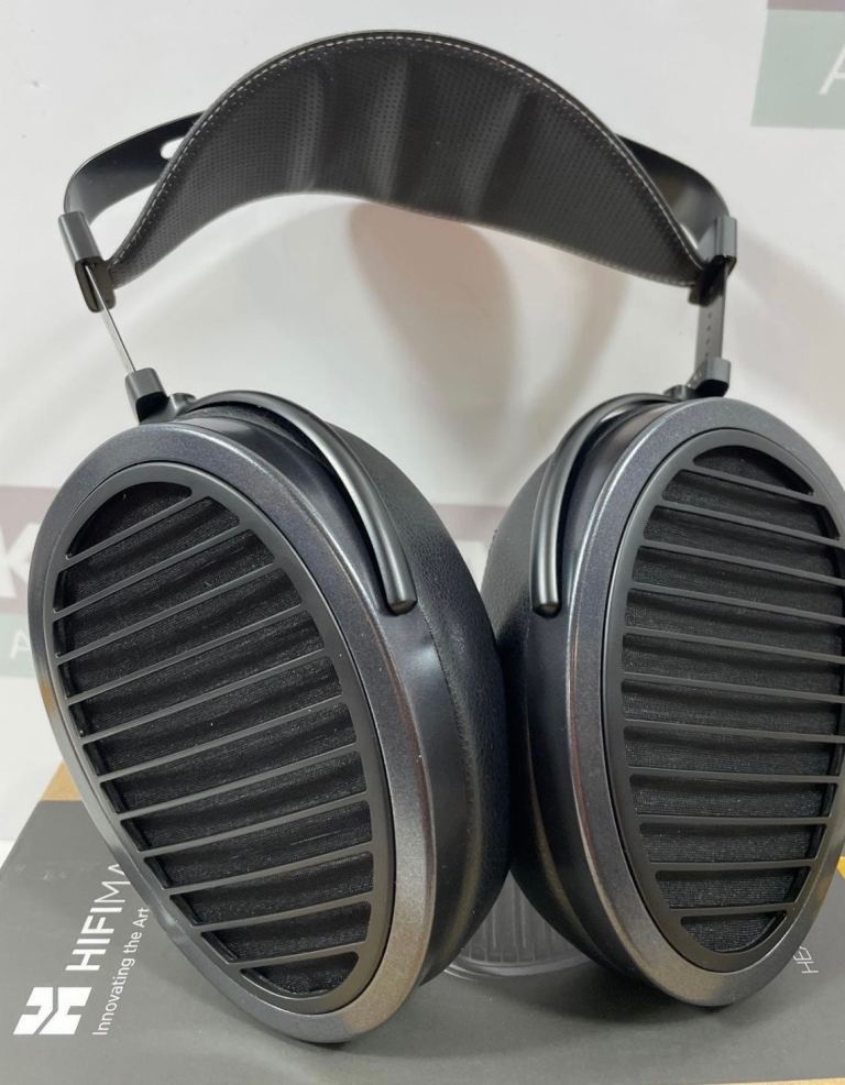 Hifiman Arya Stealth Magnet headphones