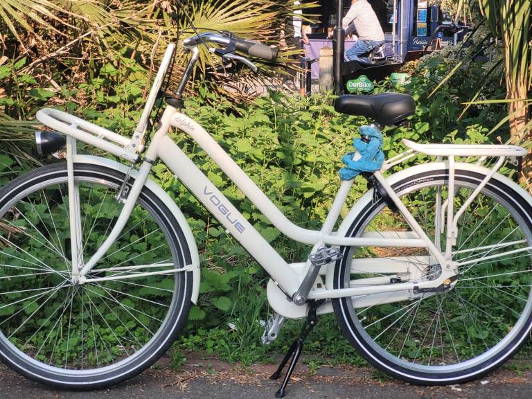 Genuine Dutch Bicycle / Bike