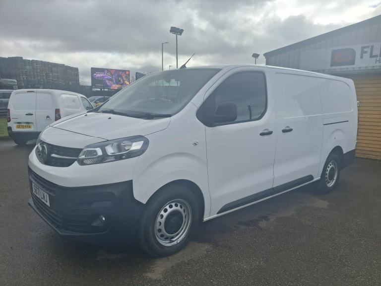 Vauxhall Vivaro 1.5D 2900 L2 DYNAMIC 100PS EURO 6