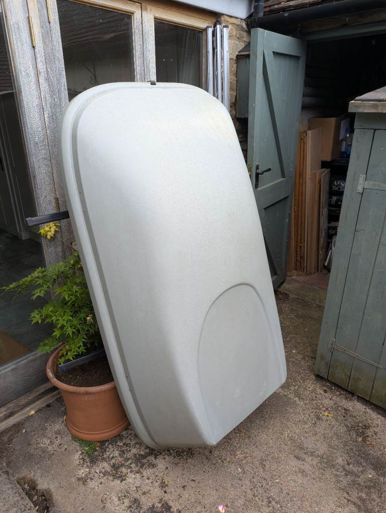 Halfords roof box