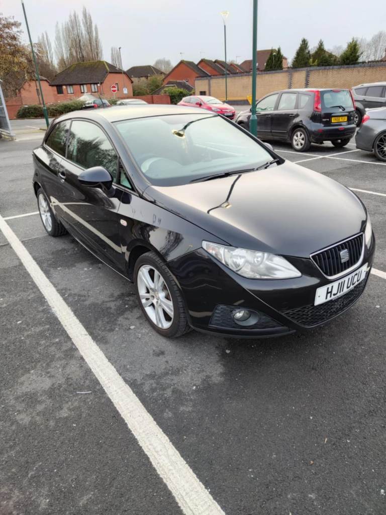 Seat, IBIZA, Hatchback, 2011, Manual, 1390 (cc), 3 doors
