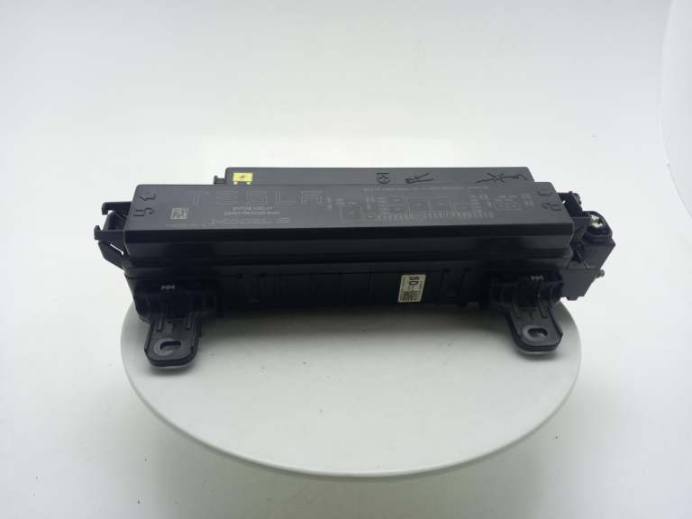 Tesla Model S Fuse Box 2013-2025 109440500d