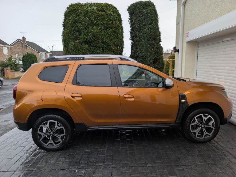 Dacia Duster Prestige SCE – Orange