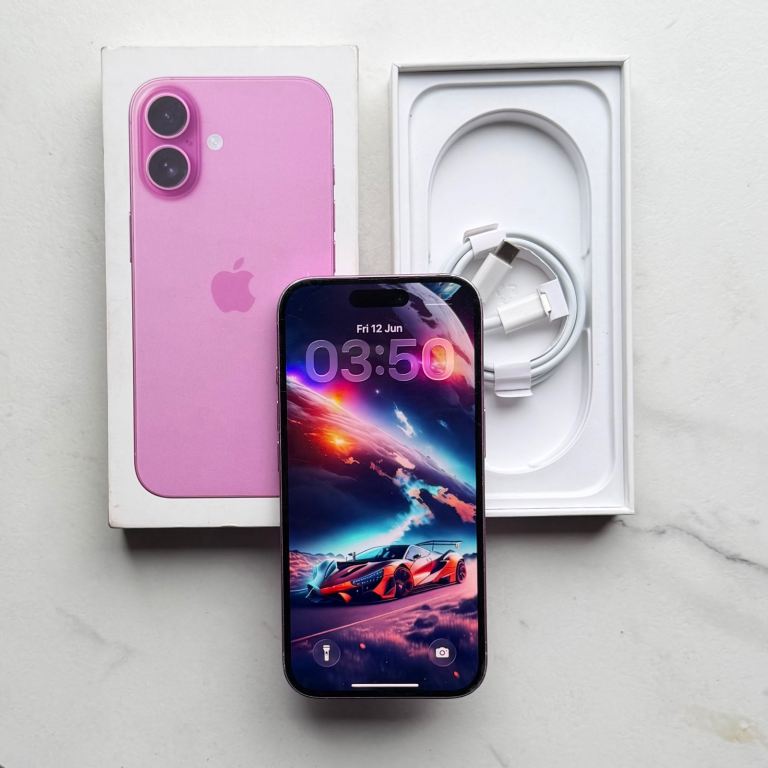 iPhone 16 128GB Unlocked (Fair Condition) With Box & Charger