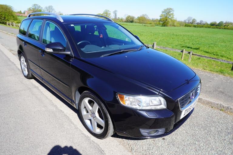 2011 Volvo V50 2.0cc Classic Automatic....Only 32974 Miles Estate Petrol Automatic