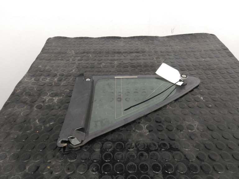 Jaguar F Type Rear Rh Quarter Light Window Glass O/S 2013-2024 2 Door Coupe Ex53