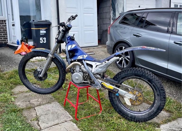 Yamaha Scorpa SY250 