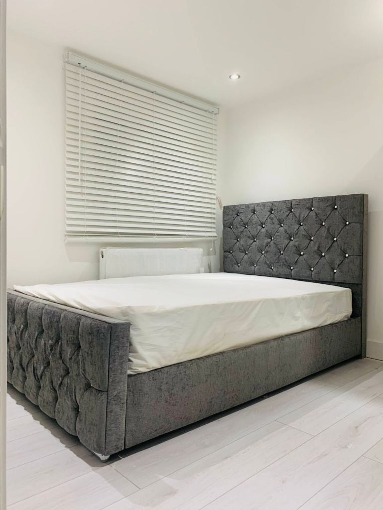 Double room to rent - Upton Park station 