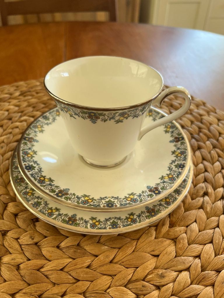 Flower Lace Tea Set