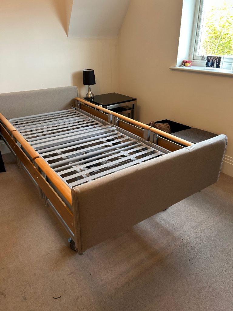 Premium Opera Signature Electric Profiling Care Bed medical Bed (Frame Only) - Excellent Condition
