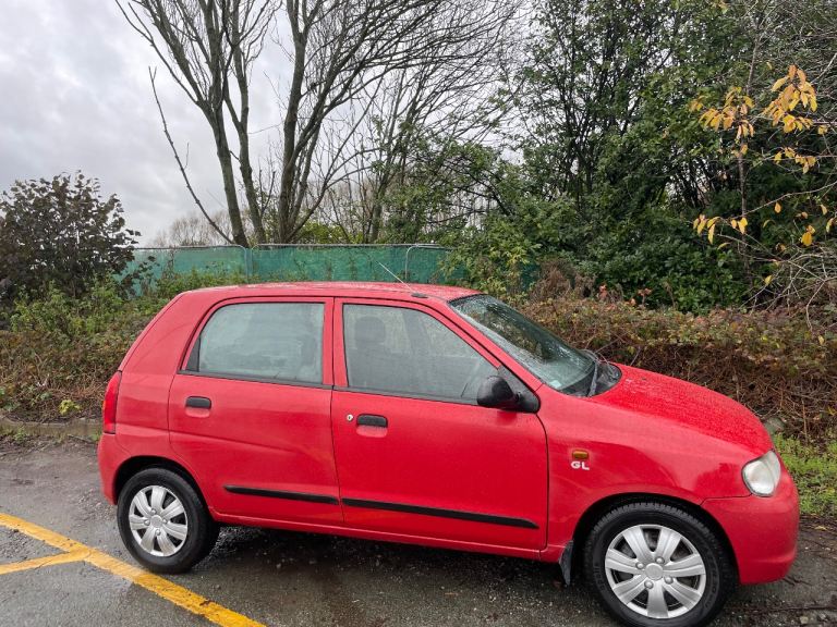 SUZUKI ALTO 1.1 GL 04 REG RED 5 DOOR GENUINE 40181 MILES MOT OCTOBER 9TH 2026 TAX £35 LOW INSURANCE
