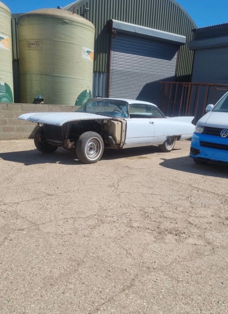 1960 2 door Cadillac coupe deville  project complete car 