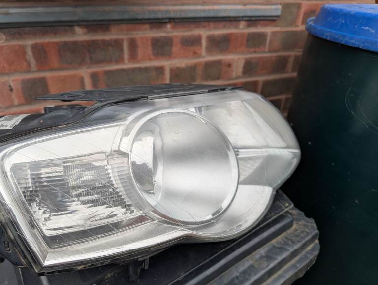 VW Passat B6 drivers side headlight 