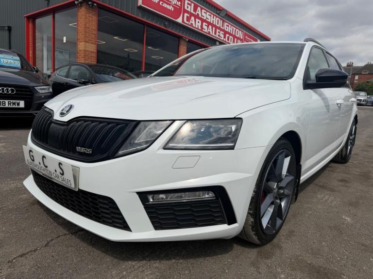 Skoda Octavia 2.0 TSI 245 vRS 5dr [Black Pack] -FULL SERVICE HISTORY- Petrol