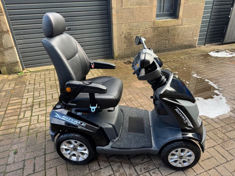 Royale 4 Mobility Scooter