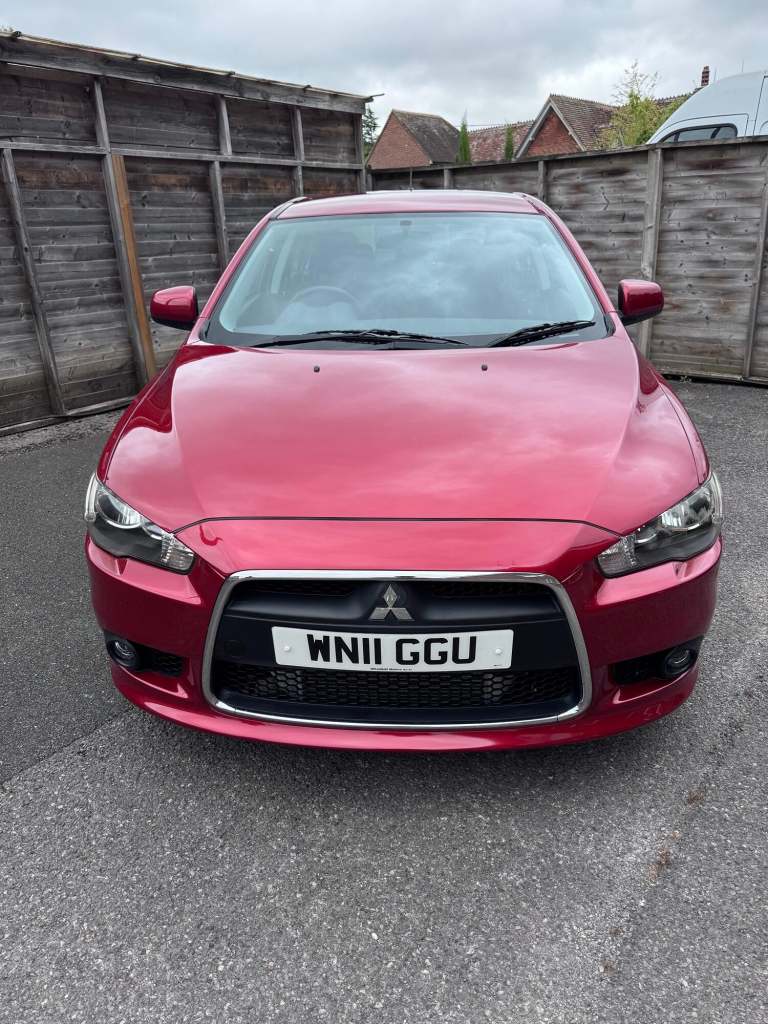 MITSUBISHI LANCER 2.0 DI-D GS2 2011