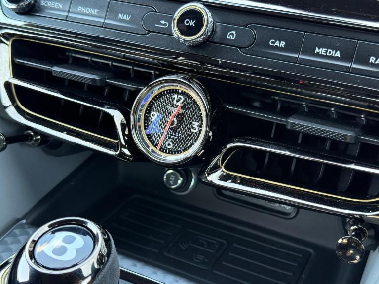 2025 Bentley Flying Spur 4.0 V8 Ultra-Performance 25.9kWh Speed Saloon 4dr Petrol Plug-in Hybrid ...