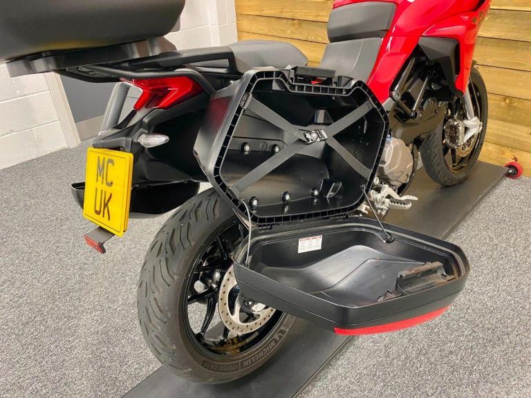 2022 Ducati Multistrada V2 S Only 4,116 Miles, Ducati Panniers and Top box, FS