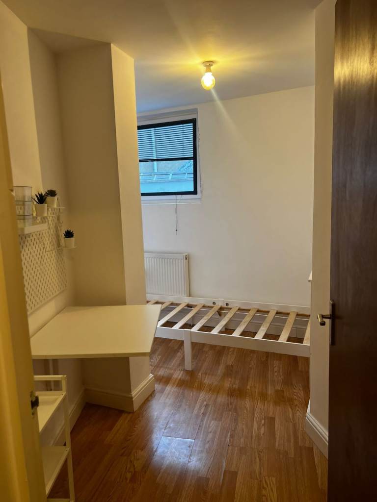 One room to Rent - All bills included