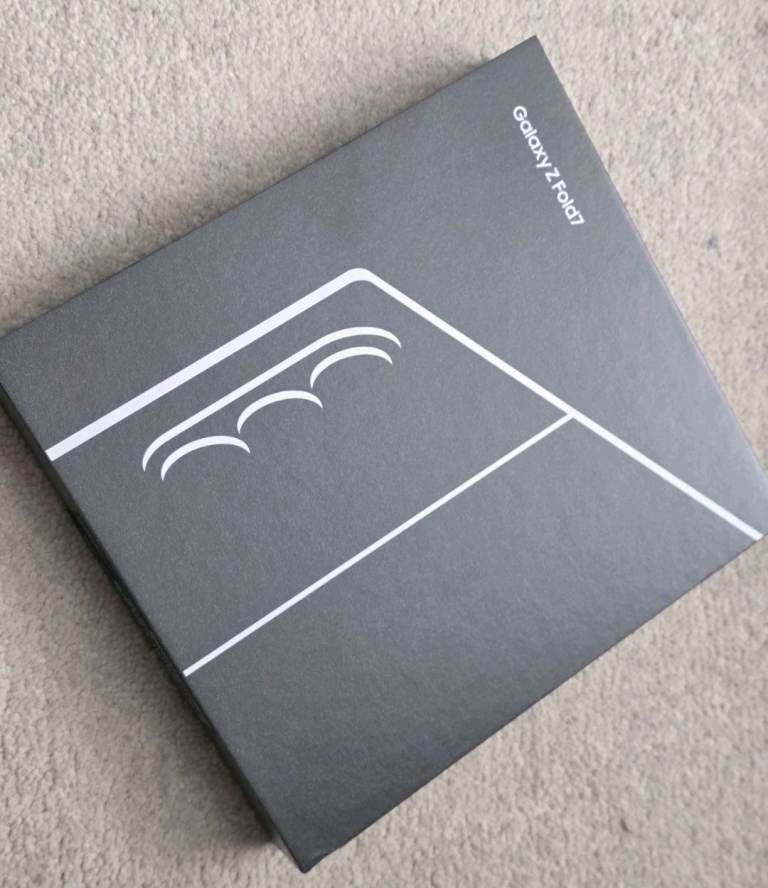 image for NEW Samsung Galaxy Z Fold 7 – Blue (512GB) – Brand New, Unused