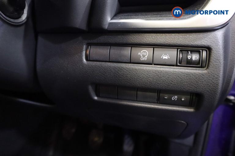 2022 Nissan Qashqai 1.3 DiG-T MH Acenta Premium 5dr HATCHBACK PETROL Manual