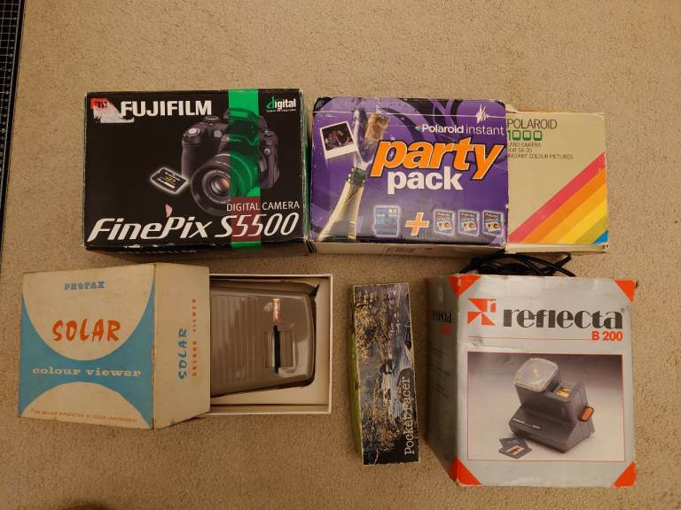 Vintage Camera Camcorder Polaroid Bundle 35mm Super 8 Digital lenses