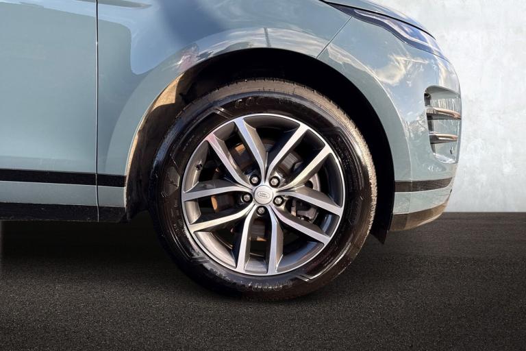 2024 Land Rover Range Rover Evoque 2.0 D200 Dynamic SE 5dr SUV Automatic