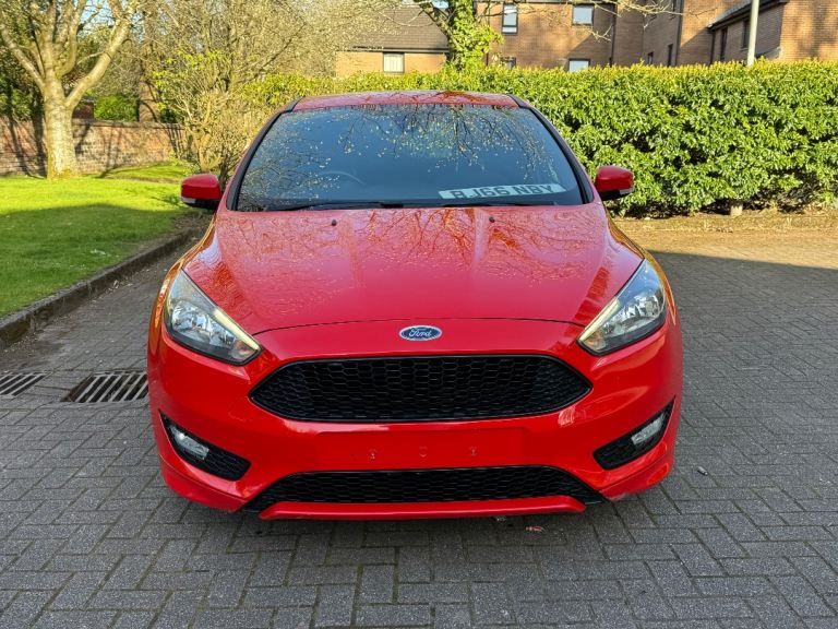 Ford, FOCUS, Hatchback, 2016, Manual, 999 (cc), 5 doors