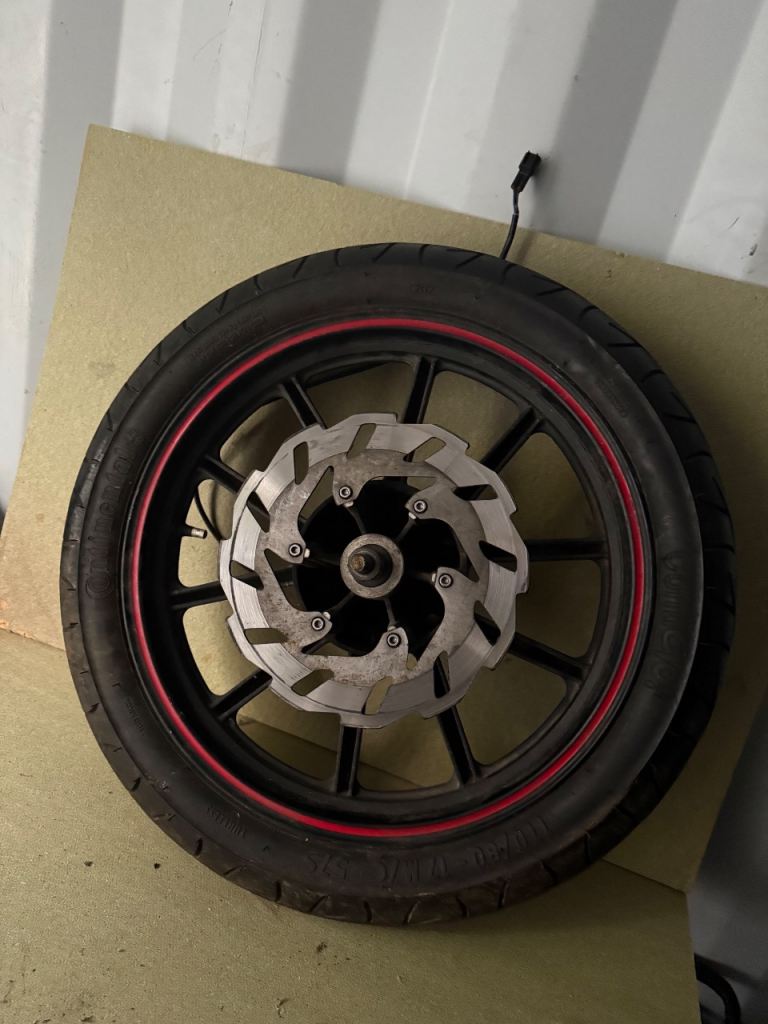 Generic code 125 2016 front wheel with complete brake system 